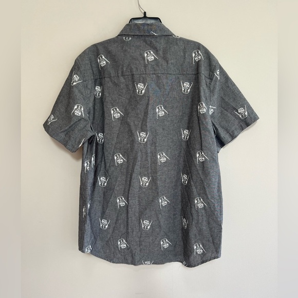Star Wars Allover Darth Vader Print Cotton Short Sleeve Button Down, Grey, L - Picture 3 of 8